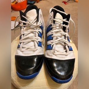 Adidas Men’s Basketball Shoes